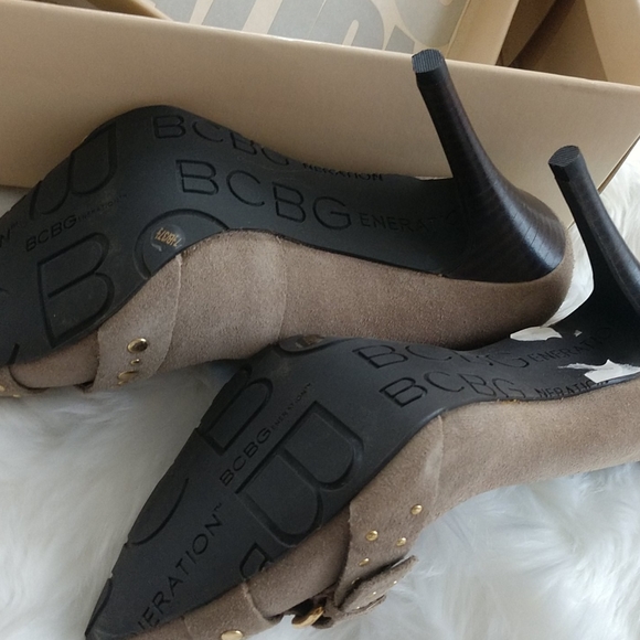 #4 BCBGeneration STUDDED Taupe SUEDE Heels NWT - Picture 3 of 7